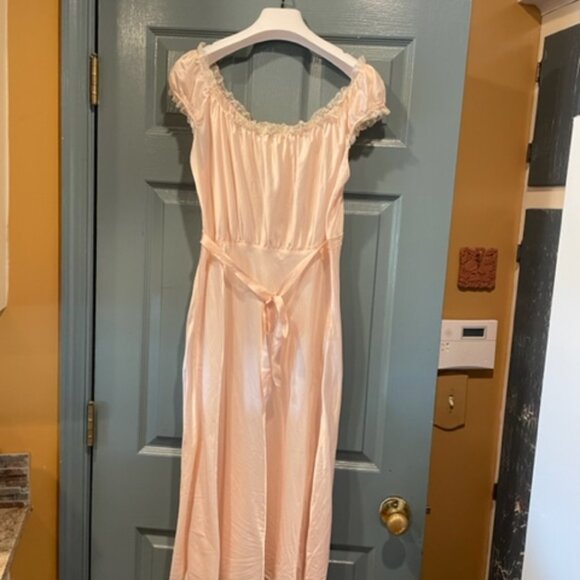 Barbizon Coquette vintage light pink nightie w/lace, sz 18, very good condition - Picture 3 of 3